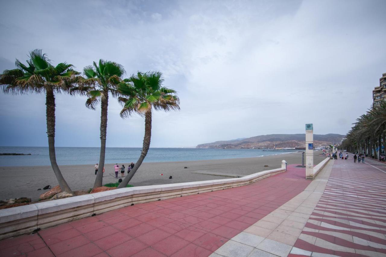 Tinaplaya Almeria Exterior foto